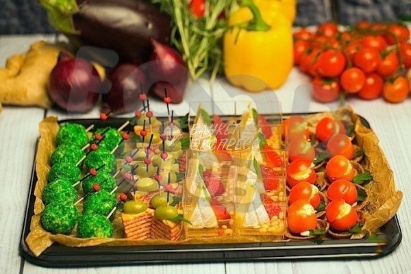 Набор канапе с сыром 40 шт.