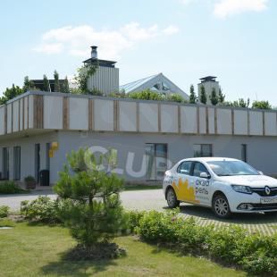 Коттедж «Garden INN» в загородном комплексе экопарк «Акварель»