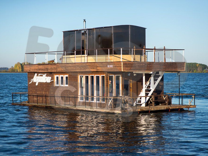 Плавучий домик