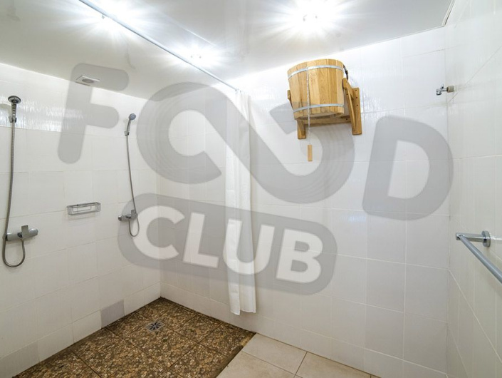 Плавучий домик