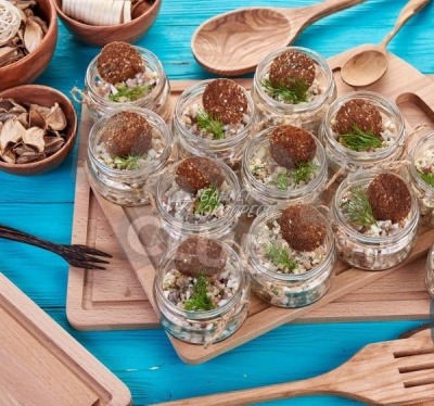 Форшмак Из Сельди с бородинскими гренками 12 баночек