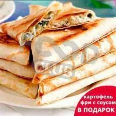 Кесадилья с сыром и кесадилья со свининой