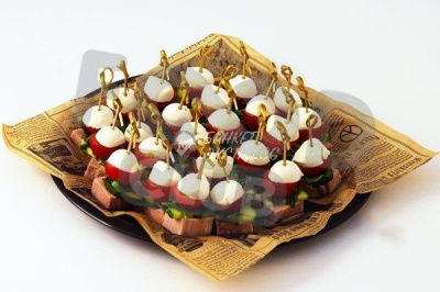Делюкс Канапе с мясом Королевская сила 24 шт.