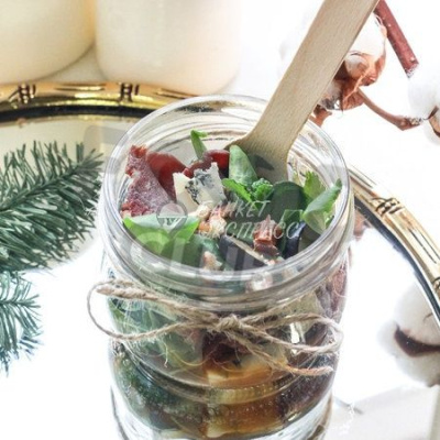 Салат с уткой, голубым сыром и апельсиновым соусом 5 шт