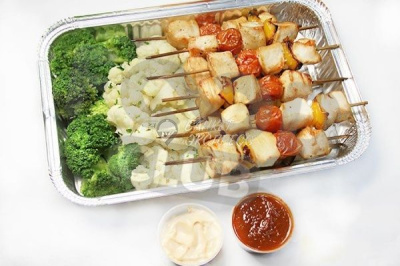 Мини-шашлычки Тайский стиль и овощи на пару