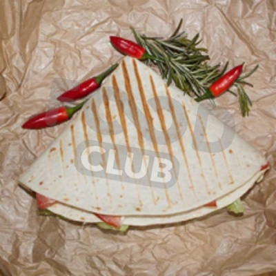 Тостадо с тунцом