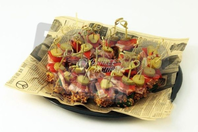 Делюкс Канапе с мясом Тореадор 24 шт.