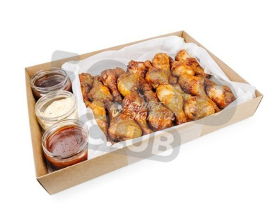 Бокс куриных ножек в азиатском стиле